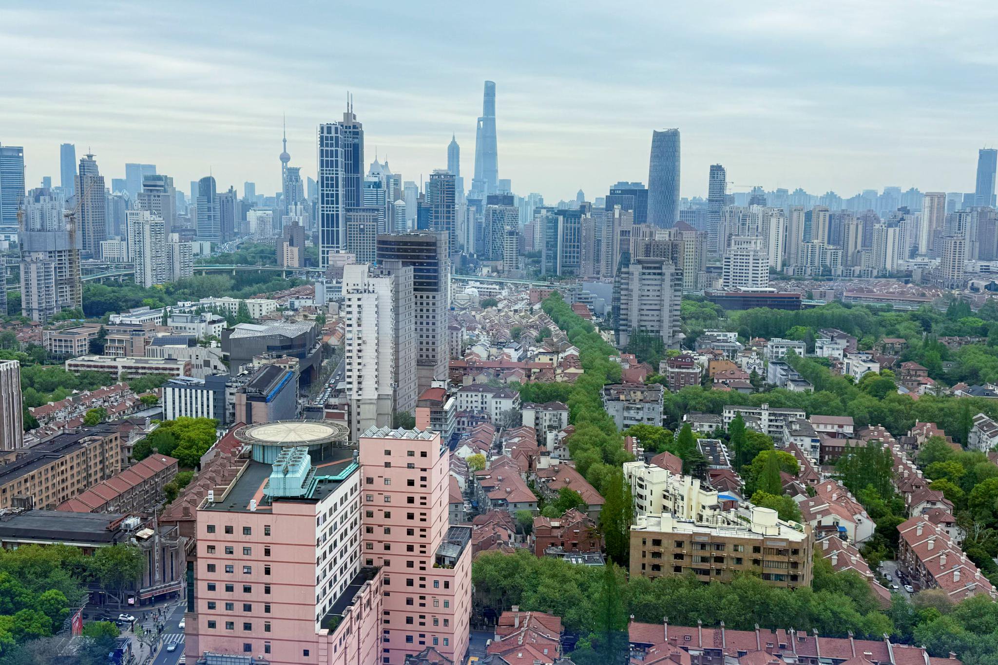 建发联手象屿70亿补仓上海静安宅地